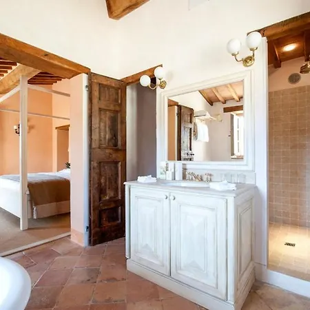 Sleeps 8 Pool Wifi Villa