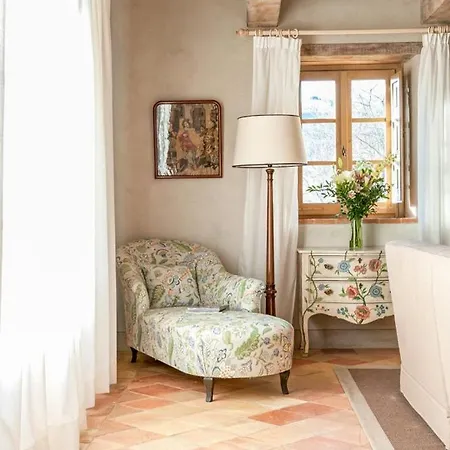Sleeps 8 Pool Wifi Villa *